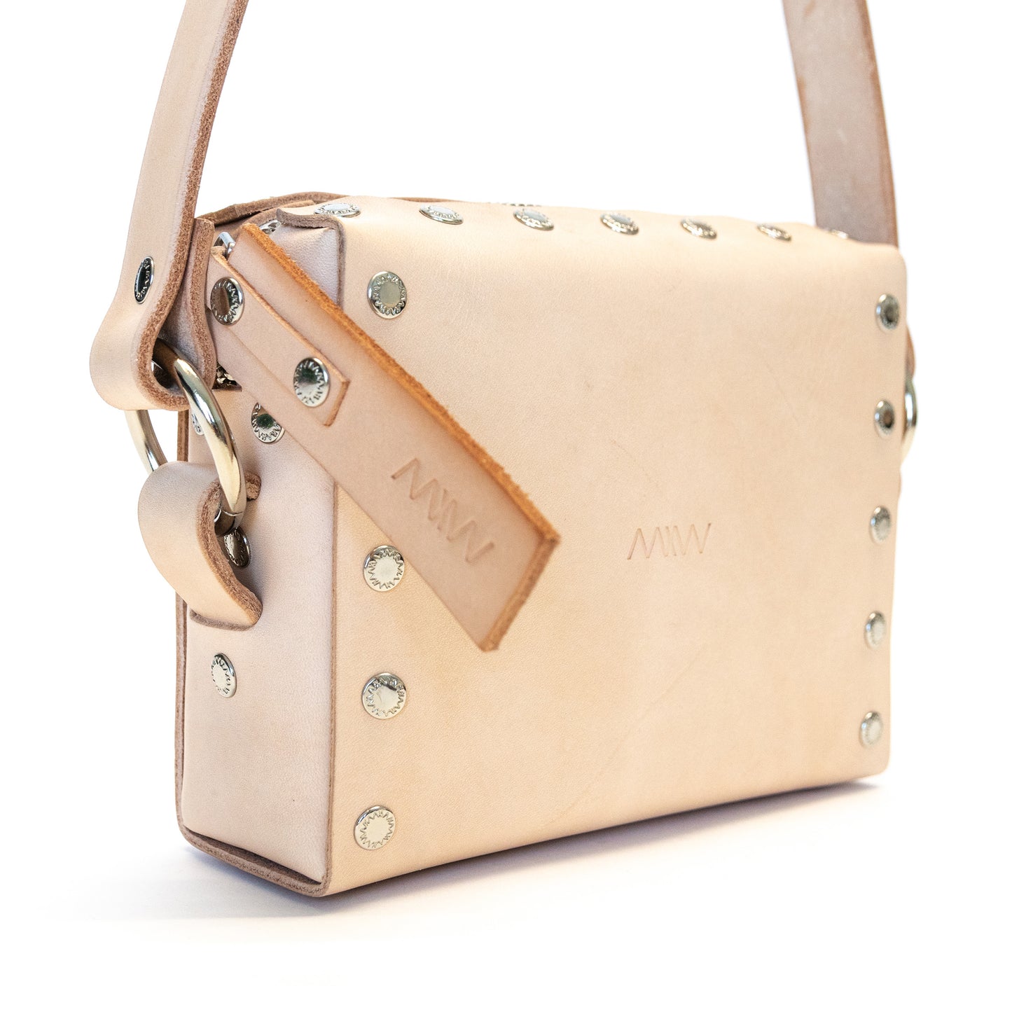 The Purse - Nude